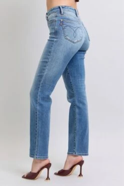 Judy Blue Full Size Wash Thermal Straight Jeans With Pockets -Little Loom Store 03642b29 bb0b 4e1e bf4d be3cae465490 Max