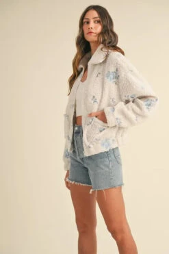 MABLE Floral Embroidered Fleece Teddy Jacket -Little Loom Store 08faaba8eb5b4805af5298ca2fd22fc3 Max Origin