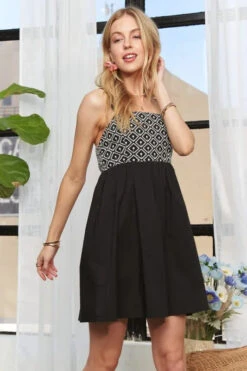 ADORA Sleeveless Mix Babydoll Dress 17 ADORA Sleeveless Mix Babydoll Dress -Little Loom Store 0ba6dbe3e6e14adb995067ba050500d0 Max Origin