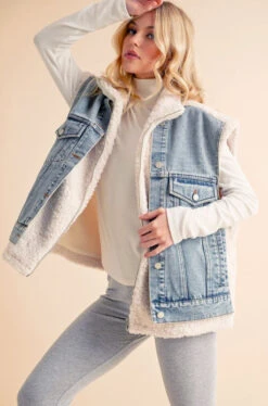 Aemi + Co Fake Two Pieces Denim Patch Sherpa Vest Coat -Little Loom Store 1f0a80fc 5a9e 4be3 89cb 370b58d44553 Max