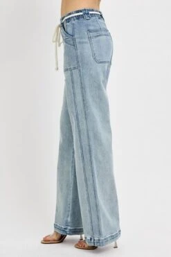 RISEN Full Size Straight Leg Jeans With Pockets Plus Size -Little Loom Store 206c982a f633 4f9e 83b5 7792ca72768c Min