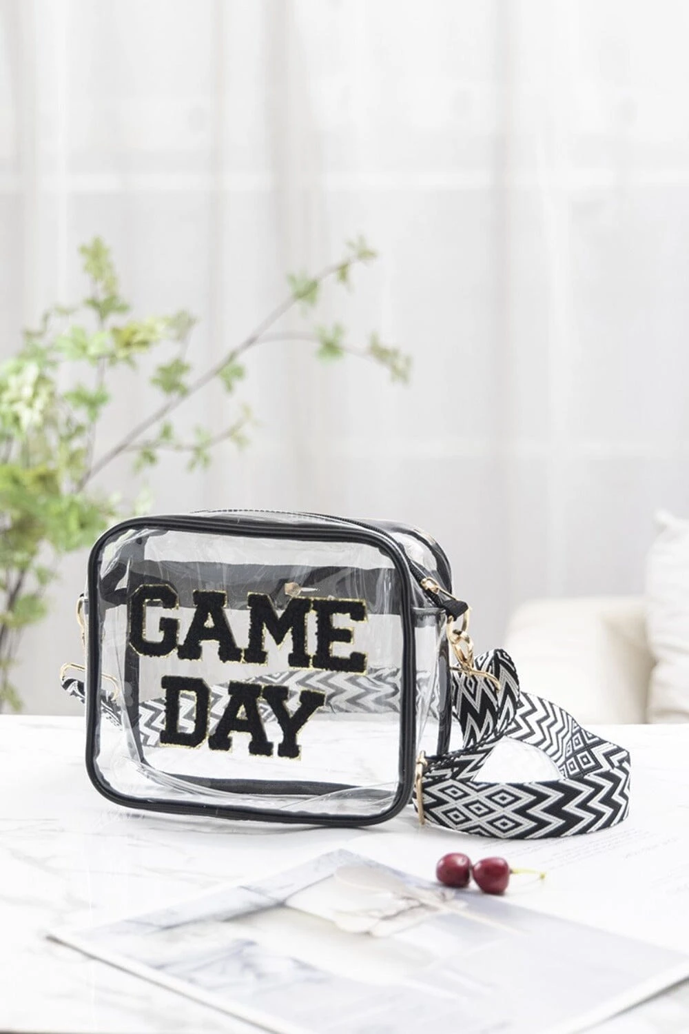 Zenana GAME DAY Stadium Approved Transparent Crossbody Bag 4 Zenana GAME DAY Stadium Approved Transparent Crossbody Bag - Image 2