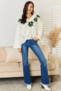 POL Floral Embroidered Pattern V-Neck Sweater -Little Loom Store 2c85db23 05fe 469a 987b 40b44ed16913 Min