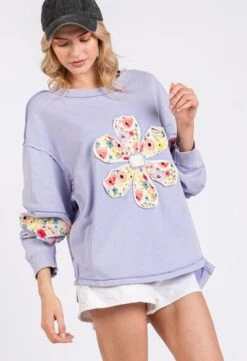 SAGE + FIG Daisy Patch Applique Long Sleeve Sweatshirt -Little Loom Store 33bd796a 7951 4ef6 a700 d4bfc9190f3c Min