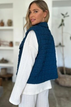 Double Take Full Size Pocketed Texture Snap Down Vest Coat -Little Loom Store 35b1fad8 b658 423d 9369 b356948f1425 Max