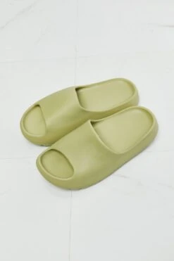 In My Comfort Zone Slides In Green -Little Loom Store 5274939bc8de48a1a6db04a4bd3c610e Max