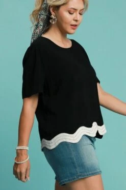 Umgee Full Size Linen Blend Scalloped Hem Top Plus Size -Little Loom Store 6a6c03f2 60c0 4674 b920 28ddc94a242d Min