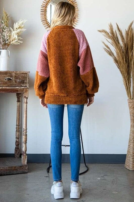 Culture Code Color Block Faux Fur Raglan Sleeve Sweatshirt 7 Culture Code Color Block Faux Fur Raglan Sleeve Sweatshirt - Image 5