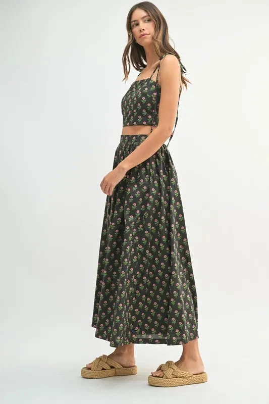 MABLE Floral Crop Top And Skirt Set 9 MABLE Floral Crop Top And Skirt Set - Image 7