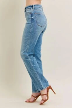 Judy Blue Full Size Hw Vintage Straight Jeans Plus Size -Little Loom Store 8a71aa2c59d24cbc8779373d684c3e4f Max Origin