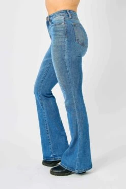 Judy Blue Full Size Hw Classic Flare Jeans Plus Size -Little Loom Store 8f6dc12b088a49bd8158aa441e5e7a25 Max Origin