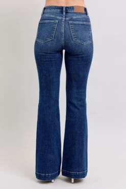 Judy Blue Full Size High Rise Flare Jeans With Pockets Plus Size 33 Judy Blue Full Size High Rise Flare Jeans With Pockets Plus Size -Little Loom Store 90b254db 105c 4bcc 994f 10a44c1a3379 Max