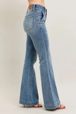 Judy Blue Full Size High-Waist Flare Denim Jeans With Front Seam Detail Plus Size -Little Loom Store 9fb5f39e2f9045faab0e73843ac6ee3f Max Origin