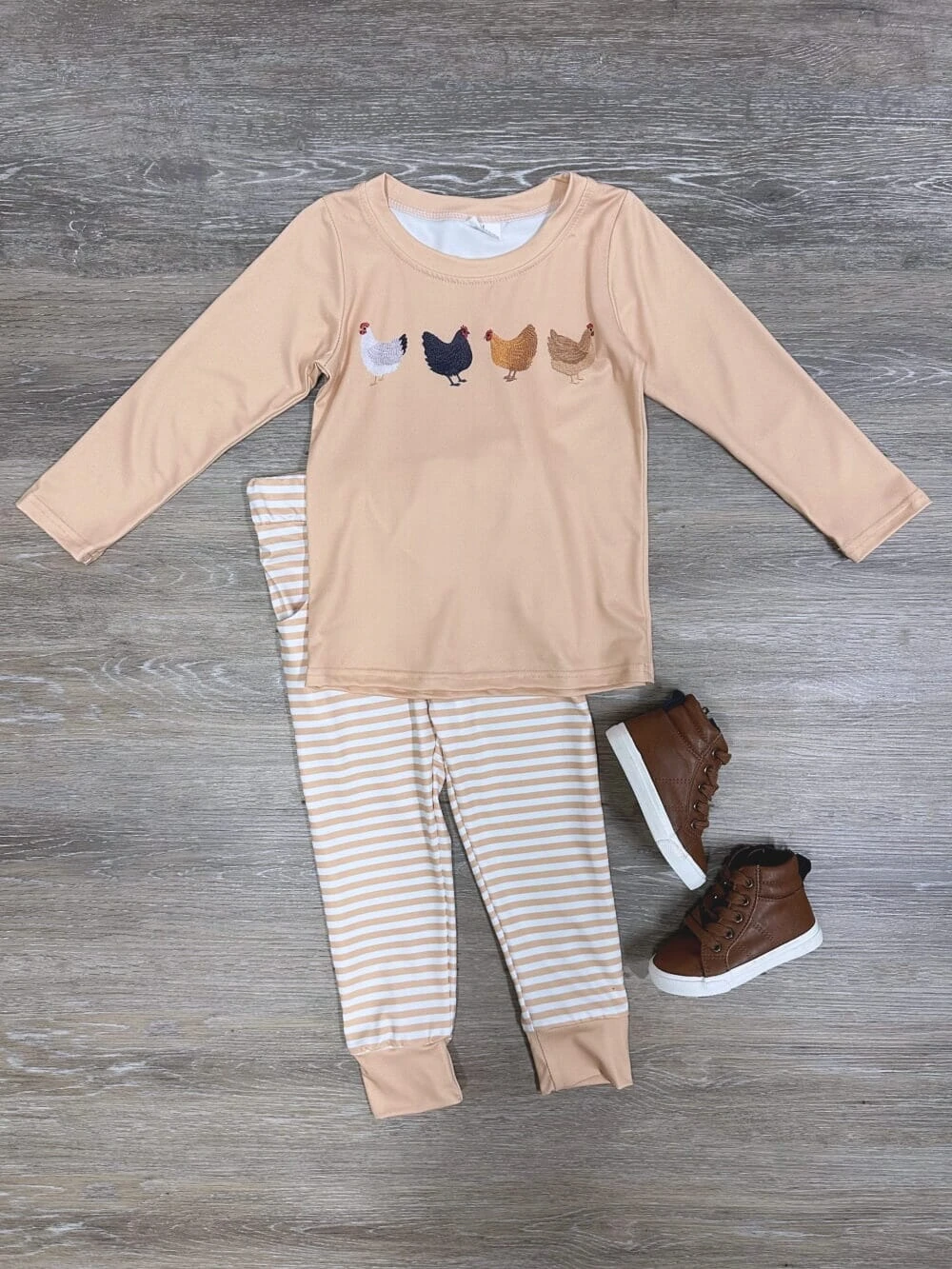 Chicken Run Boys Or Girls Long Sleeve Tan Stripe Outfit 3 Chicken Run Boys Or Girls Long Sleeve Tan Stripe Outfit