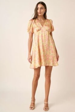 Mittoshop Printed V-Neck Puff Sleeve Mini Dress -Little Loom Store a18fb753 ea0d 4ba0 a96f f9aa8c7ac7d9 Min