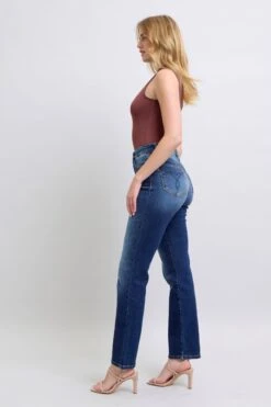 Judy Blue Full Size Washed Straight Leg Jeans With Pockets -Little Loom Store a3a042fb dd2f 4c07 9a2b 72ec0b628159 Max