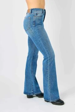 Judy Blue Full Size Hw Classic Flare Jeans Plus Size -Little Loom Store dd5f8f3e288e429699f53d562686aa89 Max Origin