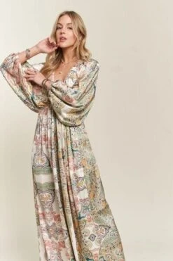 ADORA Printed V-Neck Batwing Sleeve Dress -Little Loom Store e1468a1d c7f7 4f1c b446 68ee9d8f0ca5 Min