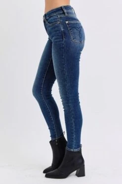 Judy Blue Full Size Mid-Rise Waist Skinny Jeans With Pockets -Little Loom Store e44aebc5 dd98 45e4 bbea 6f0eb61d3da3 Max