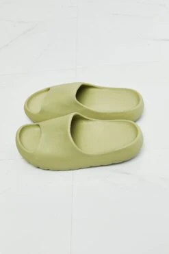In My Comfort Zone Slides In Green -Little Loom Store f6a35a644d8b4c6887ff75710e11dbdc Max
